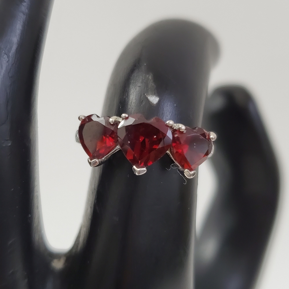 Sterling Silver 925 Heart Garnet Ring